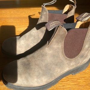 Blundstone Chelsea Rustic Brown Boot